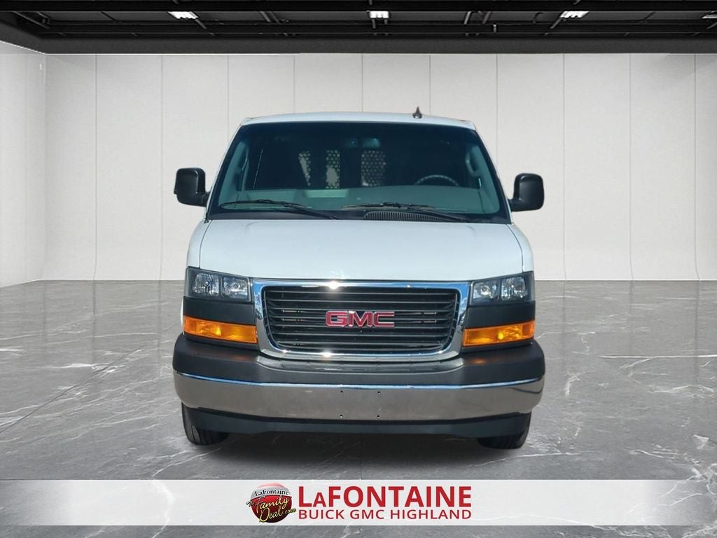 2023 GMC Savana 2500 Work Van