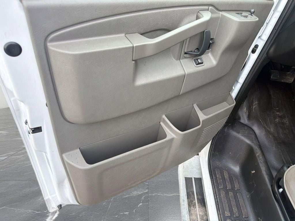 2024 GMC Savana 2500 Work Van