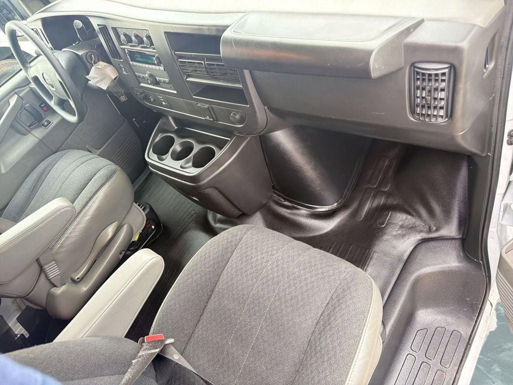 2024 GMC Savana 2500 Work Van