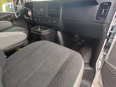 2023 GMC Savana 2500 Work Van