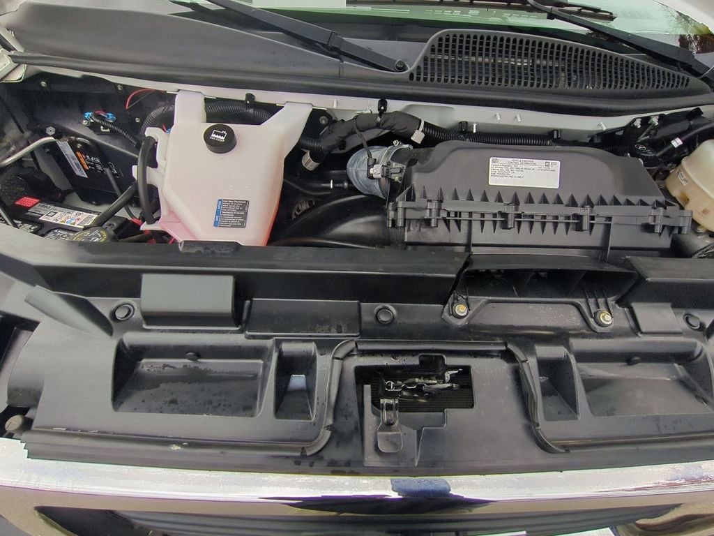 2023 GMC Savana 2500 Work Van