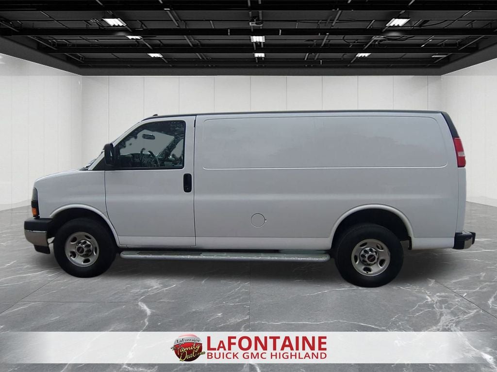 2023 GMC Savana 2500 Work Van