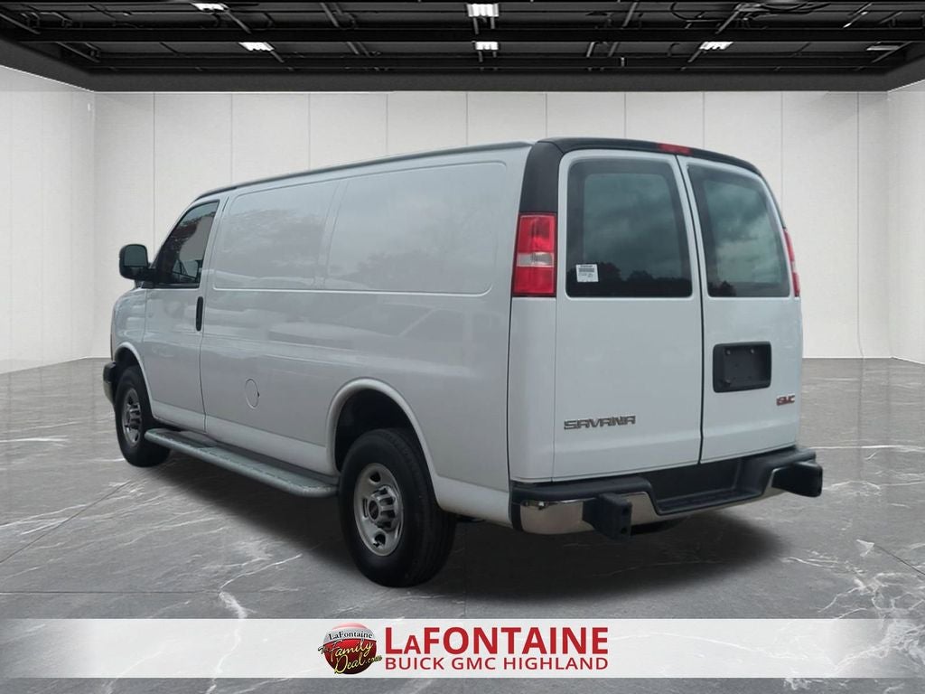 2023 GMC Savana 2500 Work Van