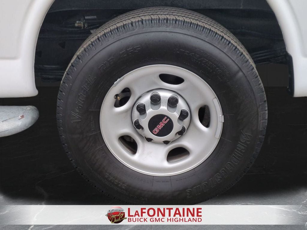 2023 GMC Savana 2500 Work Van