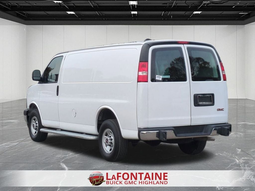 2023 GMC Savana 2500 Work Van