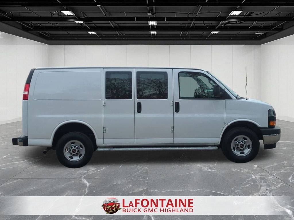 2023 GMC Savana 2500 Work Van