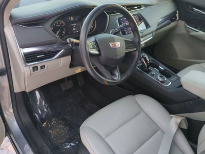 2023 Cadillac XT4 Luxury