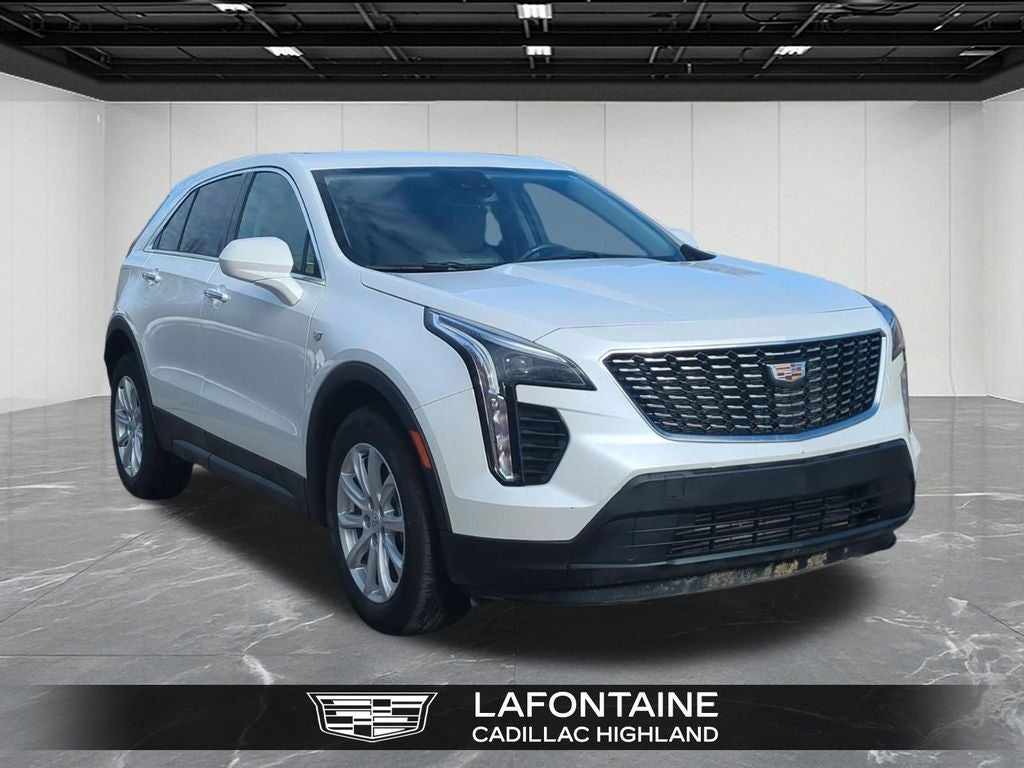 2023 Cadillac XT4 Luxury