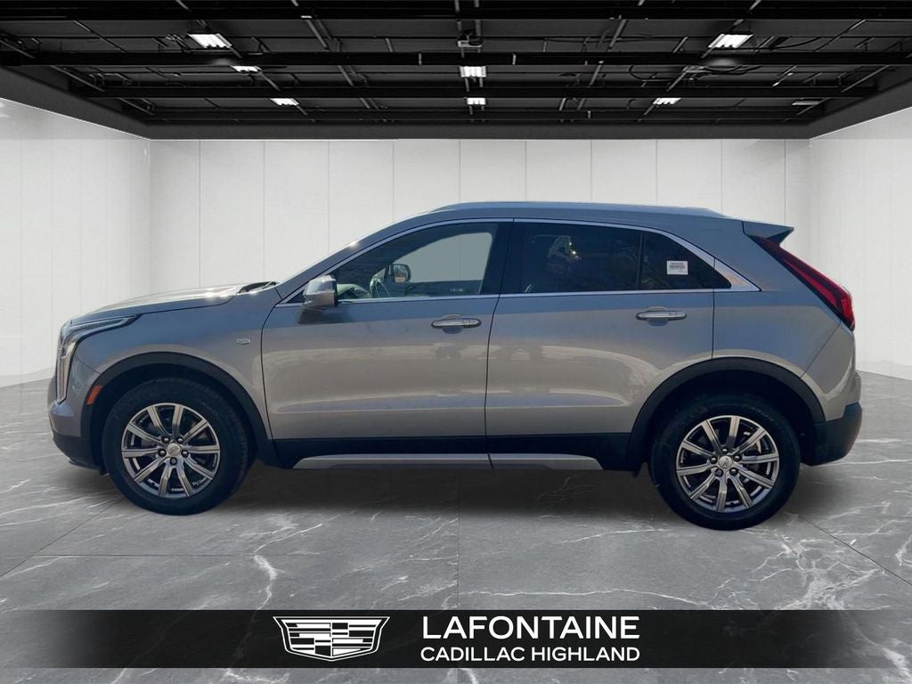 2023 Cadillac XT4 Premium Luxury