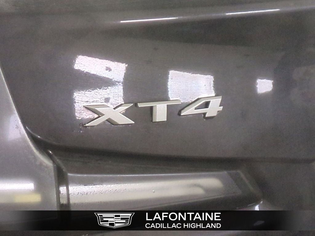 2022 Cadillac XT4 Sport