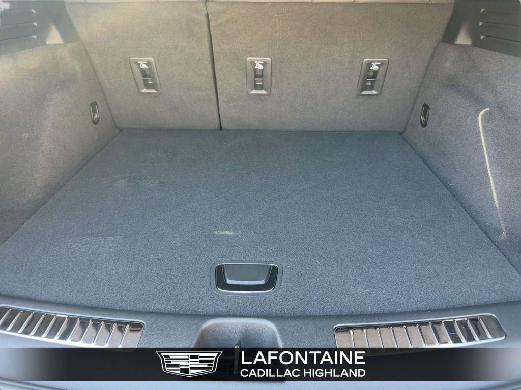 2024 Cadillac XT4 Sport