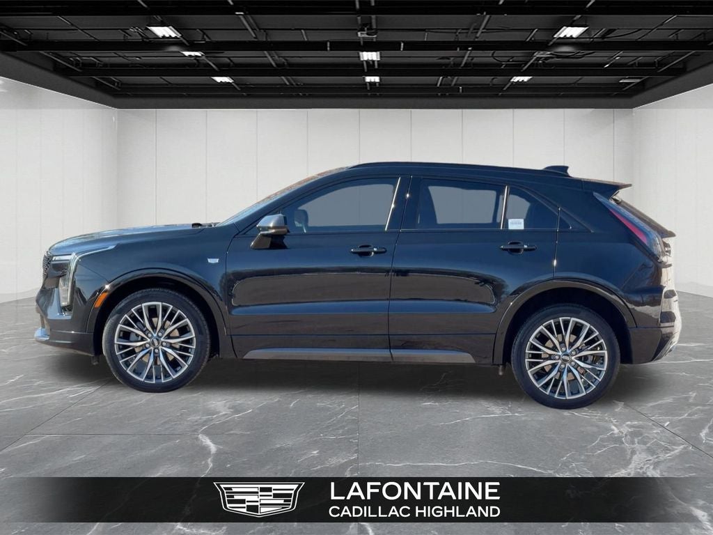 2024 Cadillac XT4 Sport
