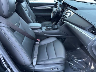 2023 Cadillac XT5 Luxury