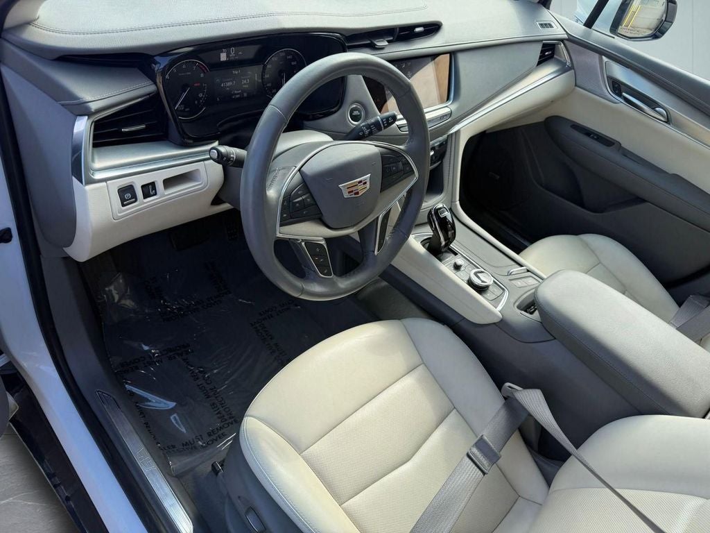 2023 Cadillac XT5 Premium Luxury