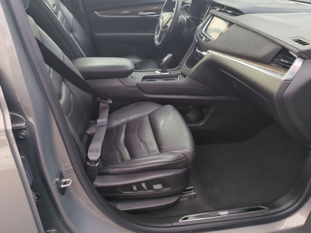 2017 Cadillac XT5 Platinum