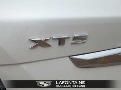 2023 Cadillac XT5 Sport