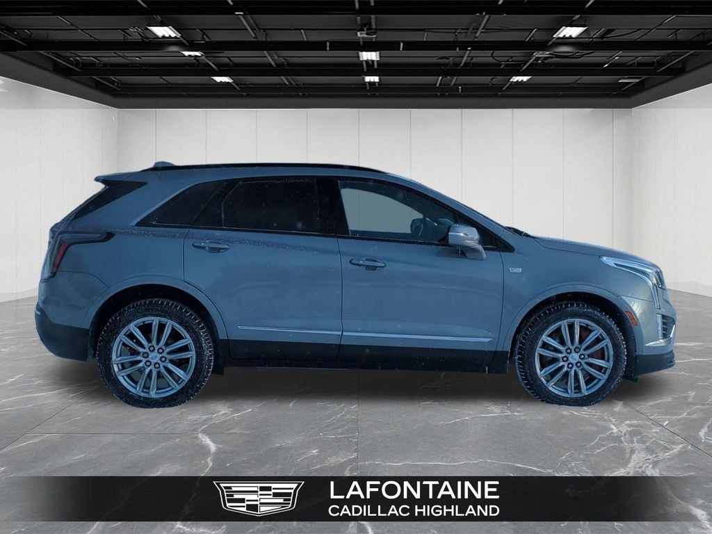 2023 Cadillac XT5 Sport