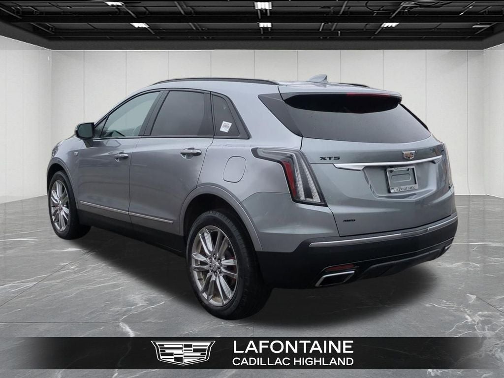 2023 Cadillac XT5 Sport