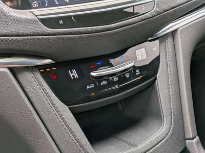 2025 Cadillac XT6 Luxury
