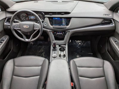 2025 Cadillac XT6 Luxury