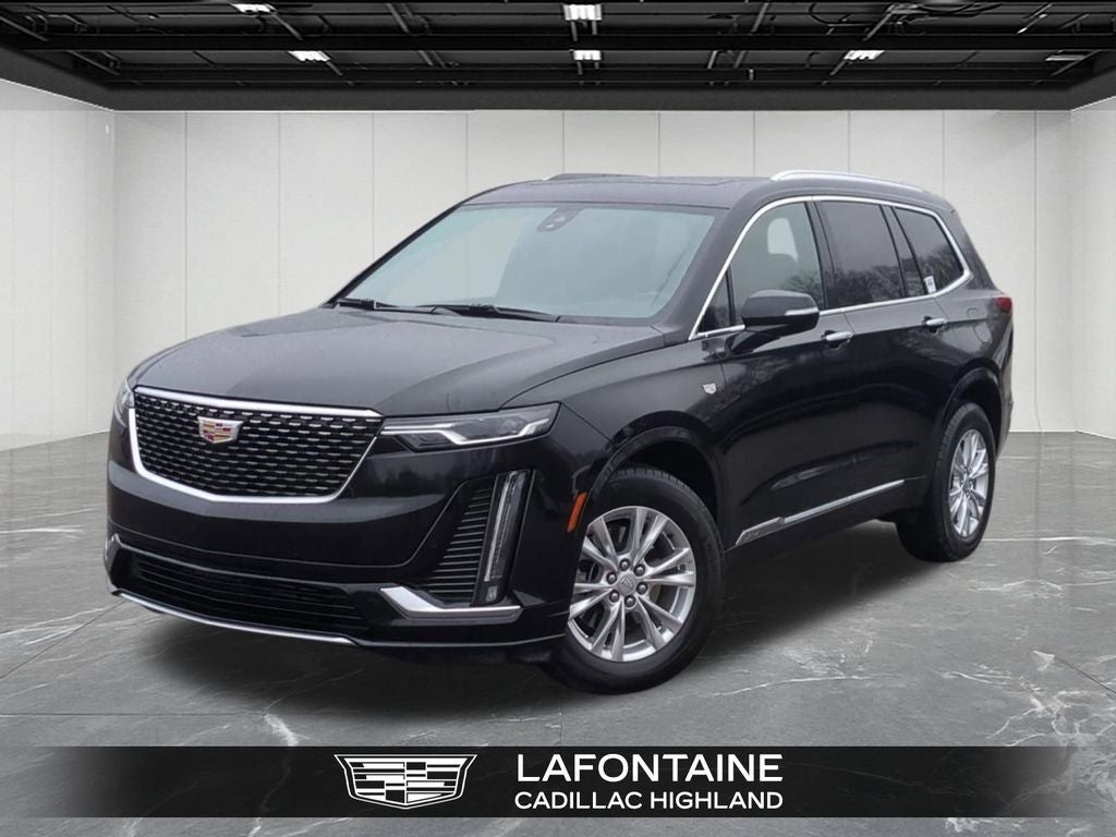 2025 Cadillac XT6 Luxury