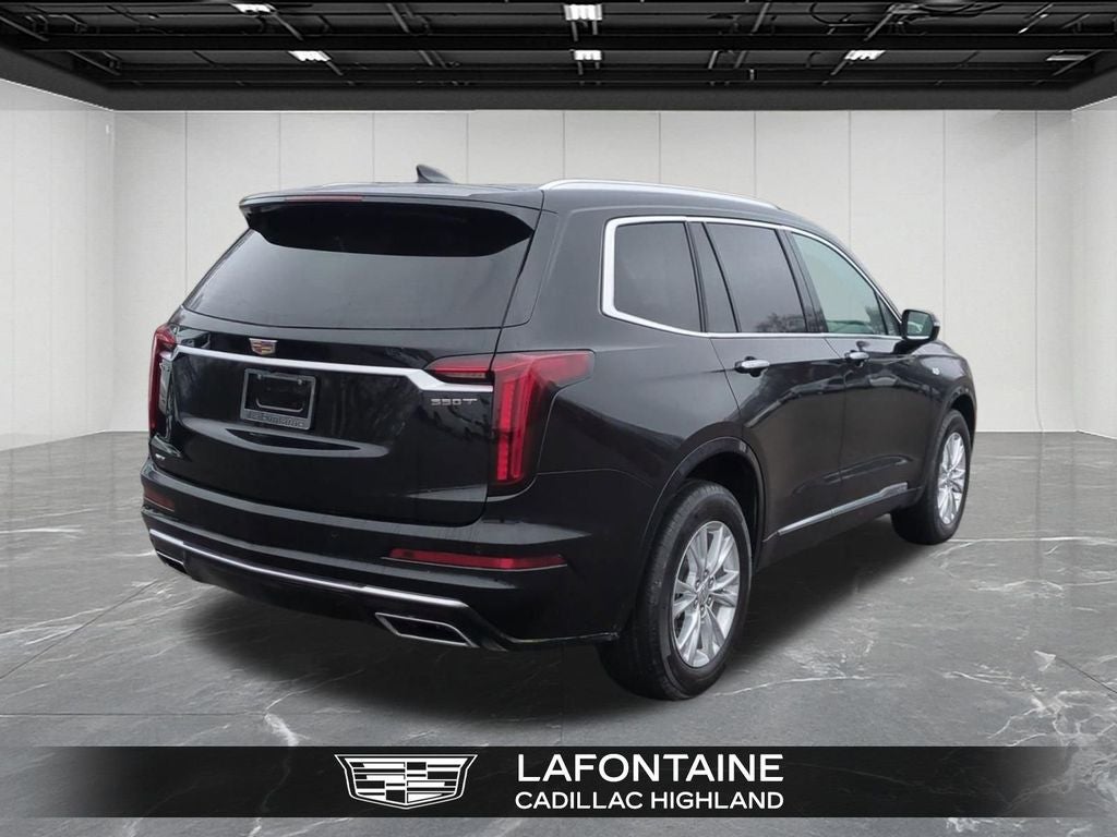2025 Cadillac XT6 Luxury