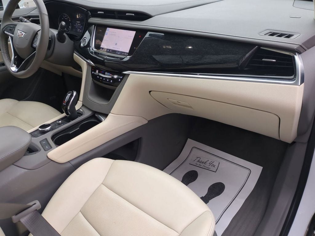 2023 Cadillac XT6 Premium Luxury