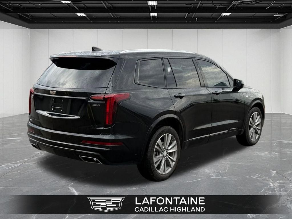 2022 Cadillac XT6 Premium Luxury