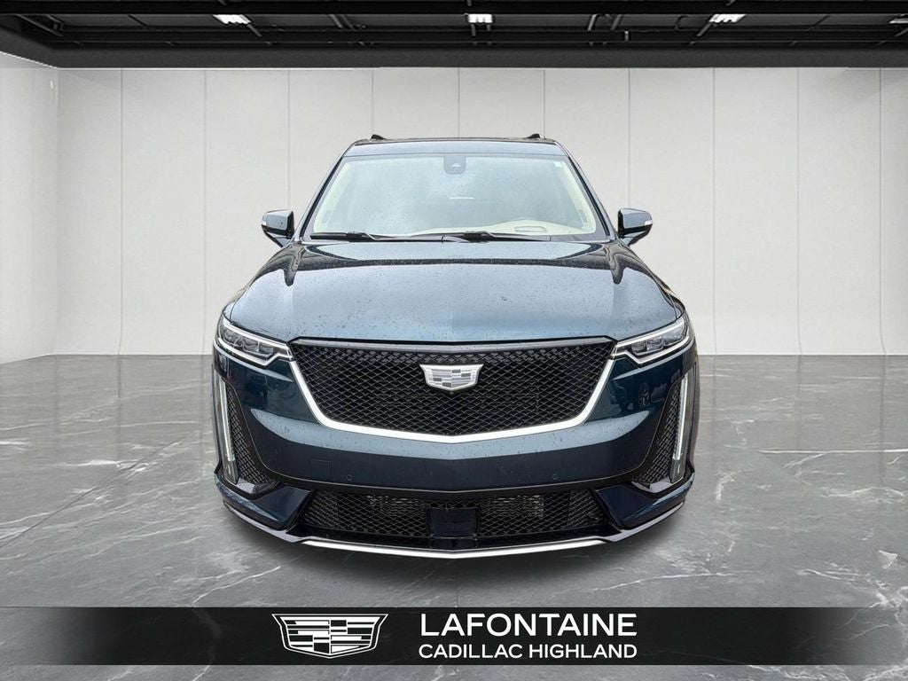 2025 Cadillac XT6 Sport