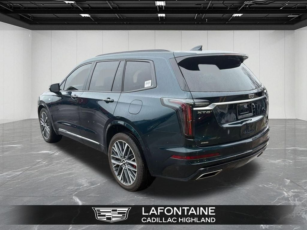 2025 Cadillac XT6 Sport