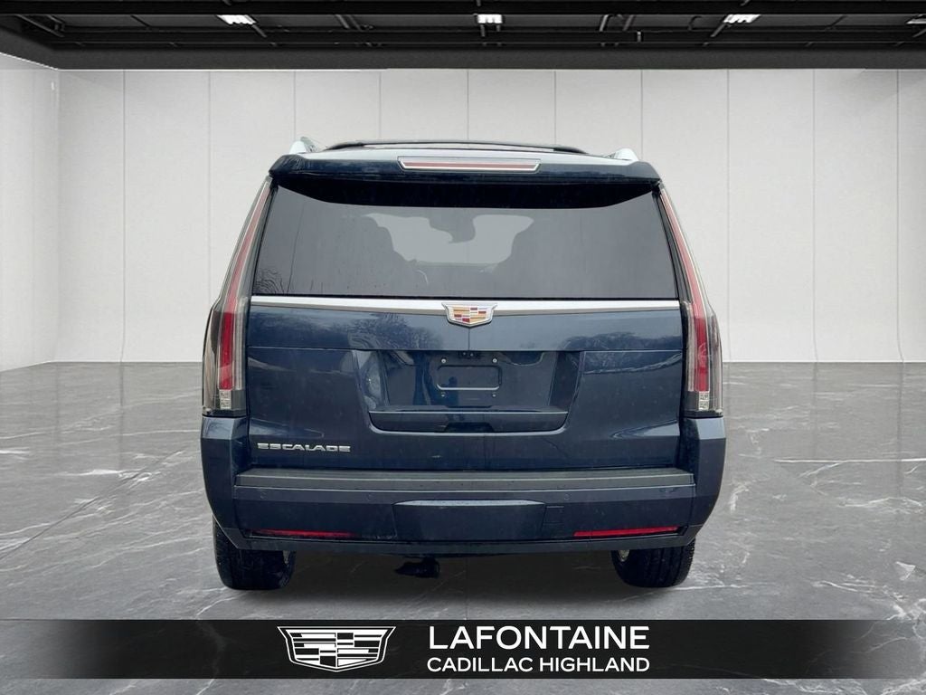 2020 Cadillac Escalade Luxury