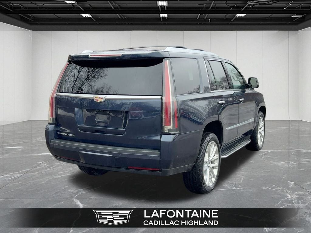 2020 Cadillac Escalade Luxury