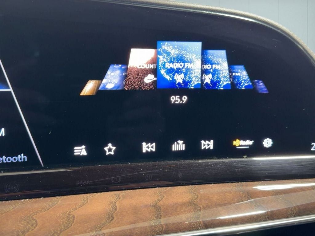 2023 Cadillac Escalade Sport Platinum