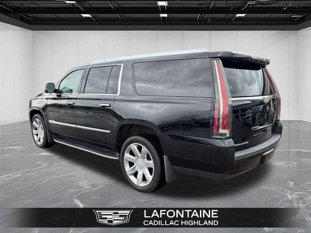 2019 Cadillac Escalade ESV Premium