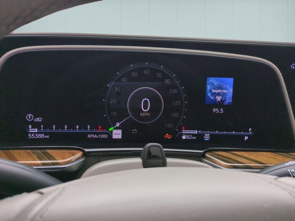 2023 Cadillac Escalade ESV Premium Luxury Platinum