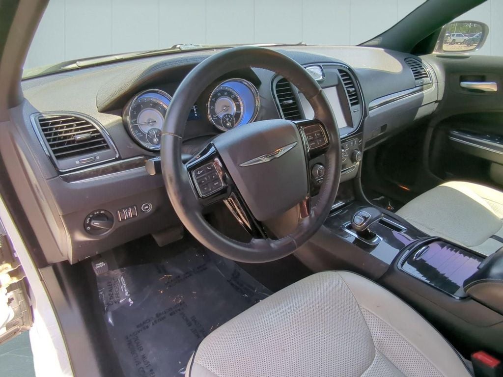 2014 Chrysler 300 Base