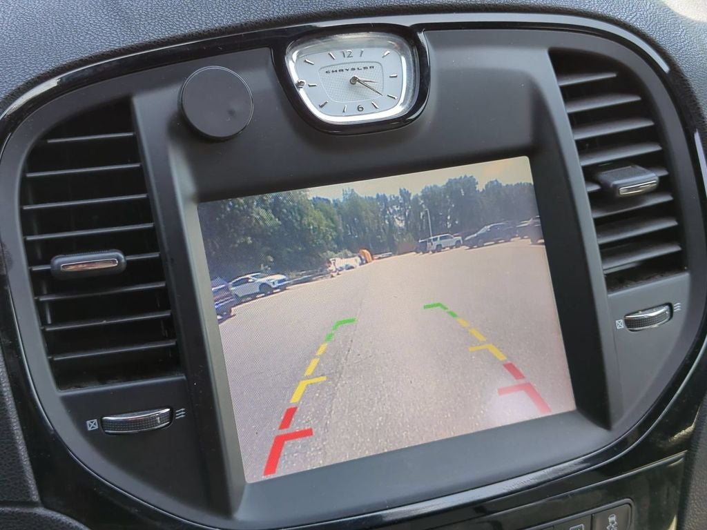 2014 Chrysler 300 Base