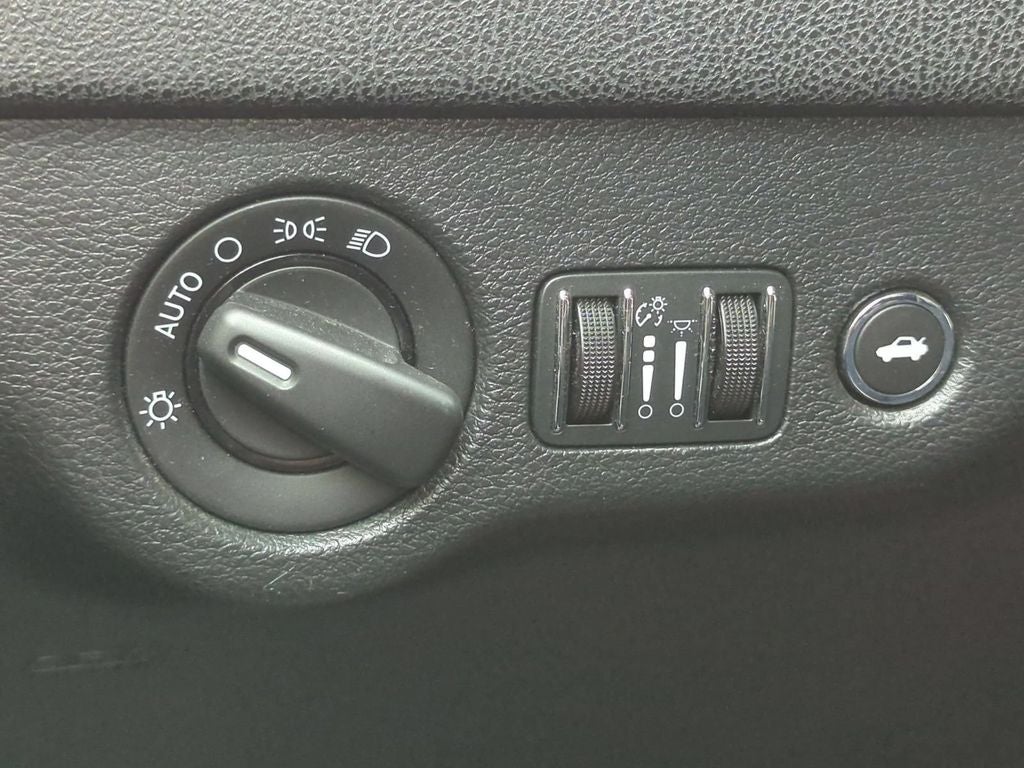 2014 Chrysler 300 Base