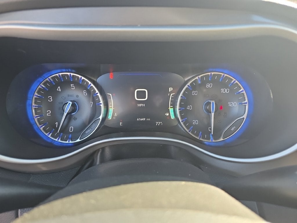 2025 Chrysler Pacifica Select