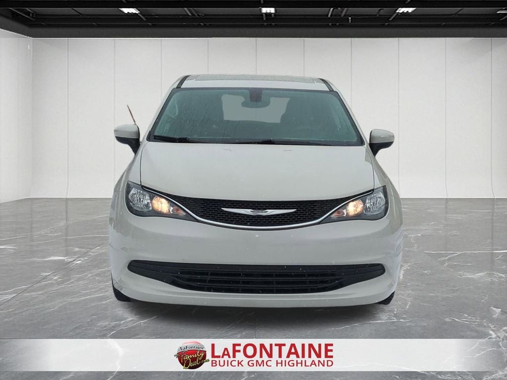 2017 Chrysler Pacifica Touring