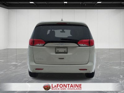 2017 Chrysler Pacifica Touring