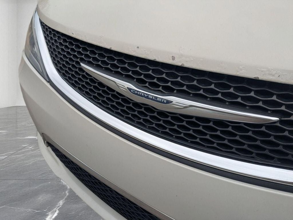 2017 Chrysler Pacifica Touring L Plus