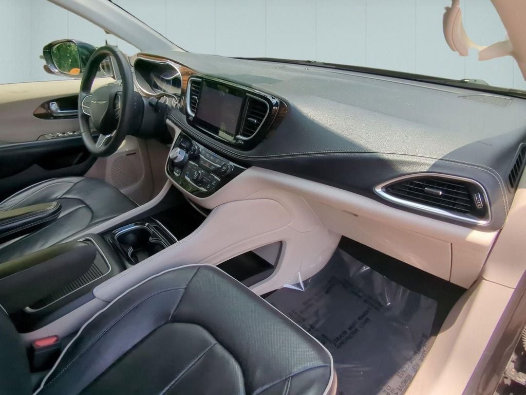 2022 Chrysler Pacifica Limited