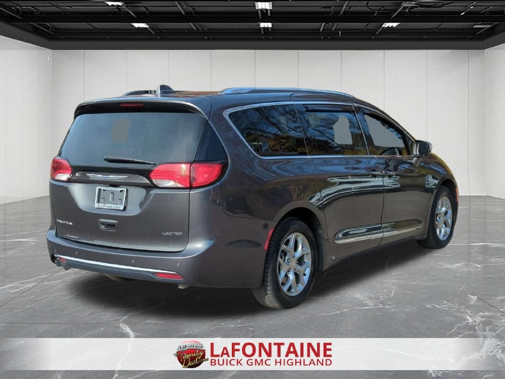 2019 Chrysler Pacifica Limited