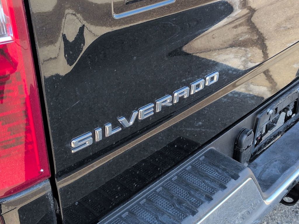 2025 Chevrolet Silverado 1500 LT LT1