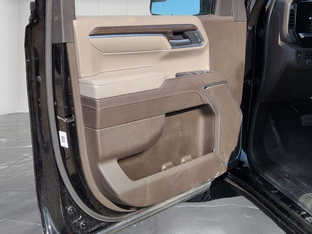 2025 Chevrolet Silverado 1500 LT LT1