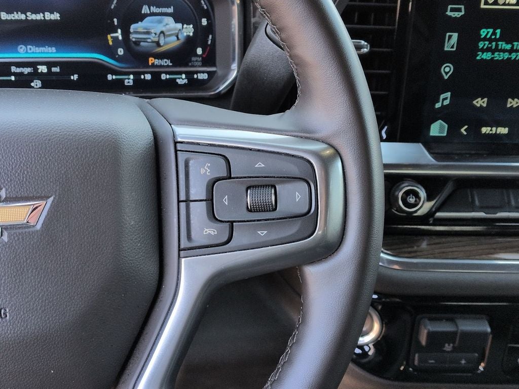2025 Chevrolet Silverado 1500 LT LT1