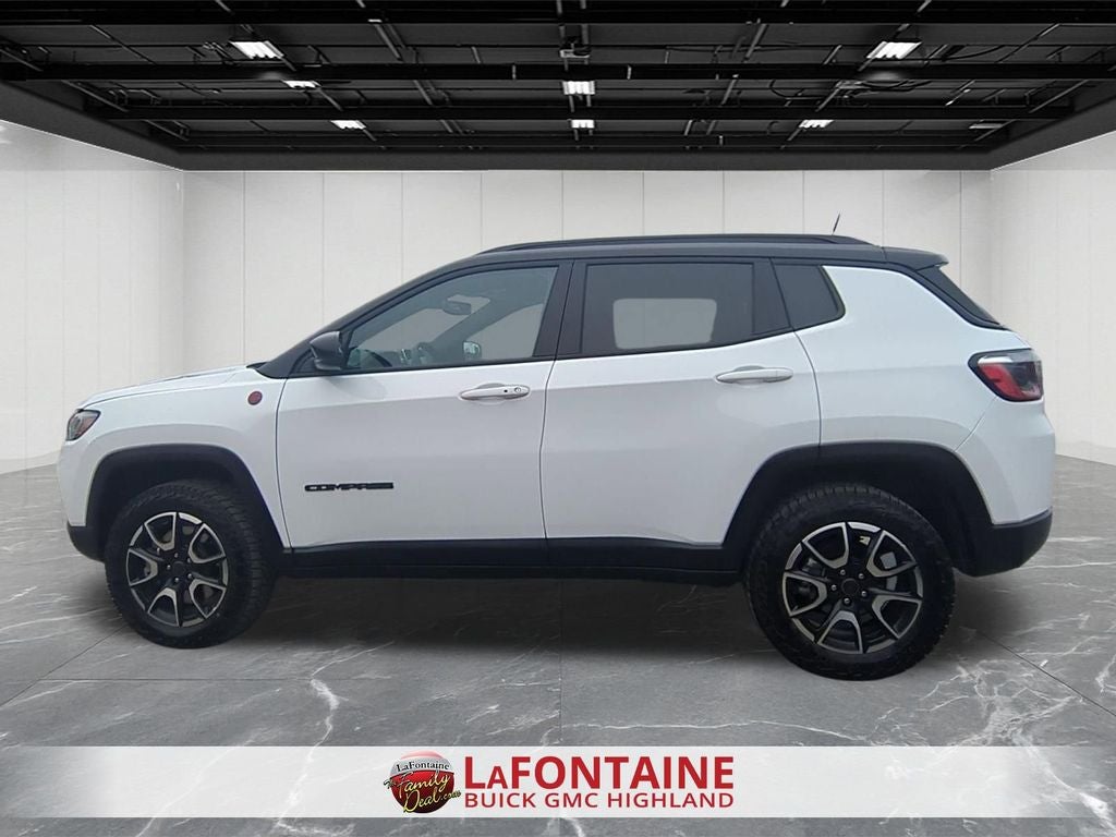 2025 Jeep Compass Trailhawk