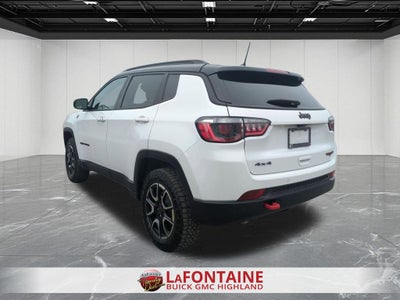2025 Jeep Compass Trailhawk