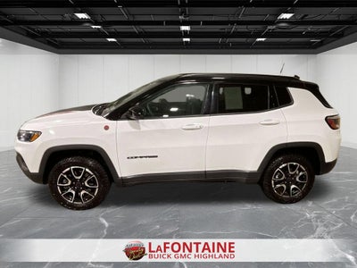 2025 Jeep Compass Trailhawk